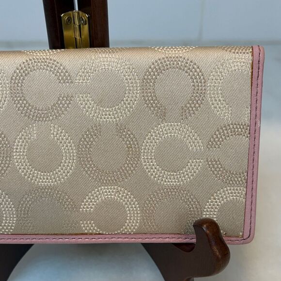 Coach Jacquard Signature OpArt Dot Logo Checkbook Holder - Picture 3 of 16